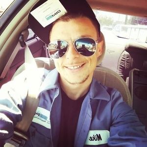 Meet your Posher, Michael